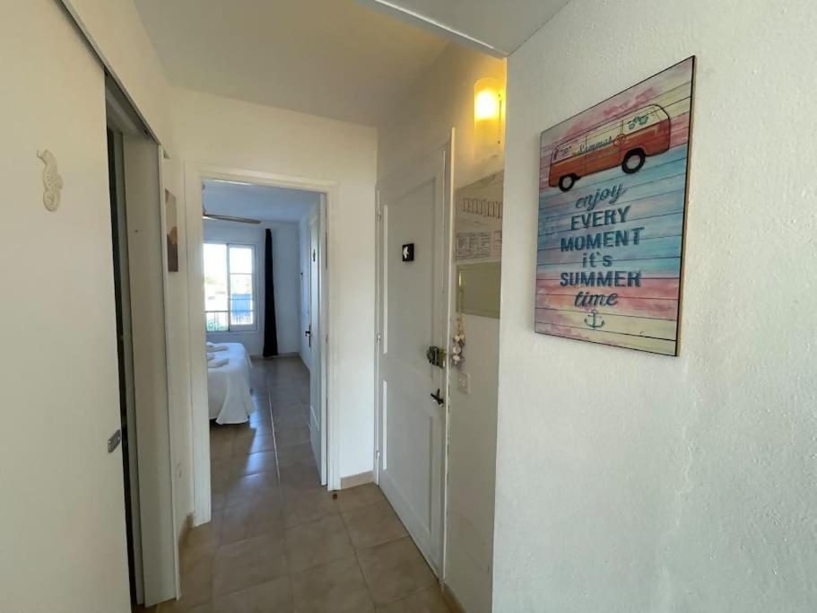 Algaiarens Apto Con Piscina Y Junto A La Playa Cala'N Blanes  Eksteriør billede