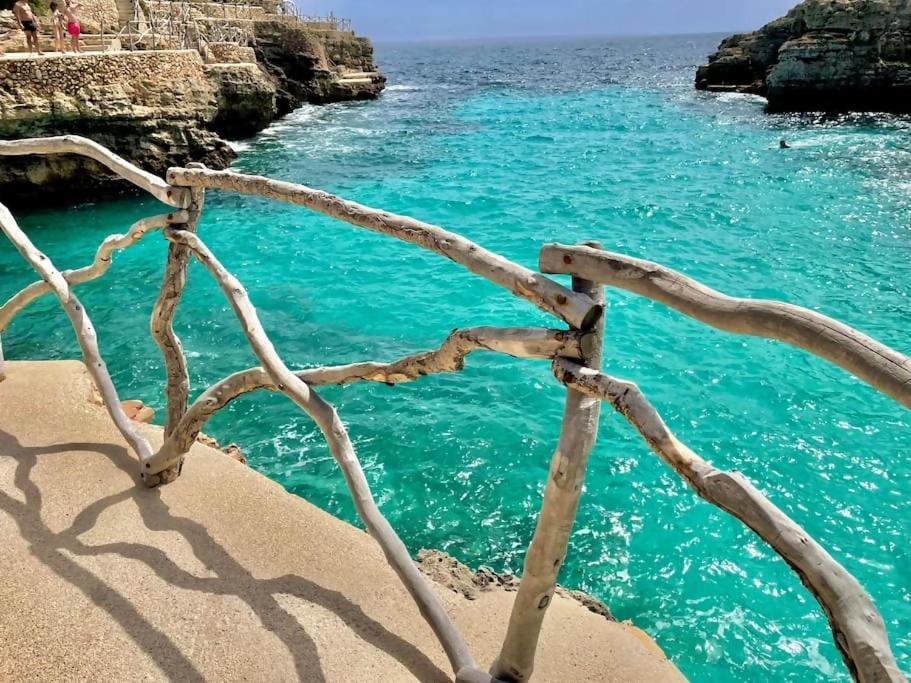 Algaiarens Apto Con Piscina Y Junto A La Playa Cala'N Blanes  Eksteriør billede